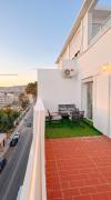 Luxury Apartment Sunset, Private Parking