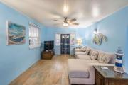 Impressive Private Pool Mandevilla Home Near Beach