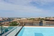 High-End Flat with Rooftop Pool & Views by HostWise