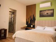 The Urban Retreat - Sophie Suite
