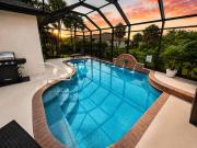 New Modern Tuscan Villa Beach 10 Min Heated Pool Luxury