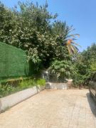 Large apartment, 200 m2, quiet with garden and garage