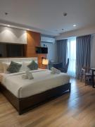 Luxury Studio Apartment- One Euphoria