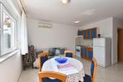Apartment with A - C in Medulin-Istrien 45171