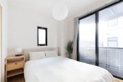 Stay 1St 505 8 min walk to Namba 13 min to Dotonbori 4 min walk to Sakuragawa Station