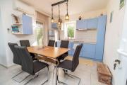 Apartment near Beach in Vrbnik-Insel Krk 58346