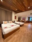 โรงแรมเฮือนก่ำจันทร์ kumchan house hotel