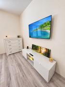 Veronika Apartments