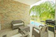 Cana Pearl E4