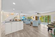Top Captiva