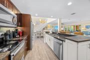 Top Captiva