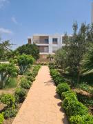 Modern 2BR Family Retreat 3 Pools Imi Ouaddar