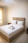 2CH Salon & 2SDB 1 min de la gare TGV-wifi -parking TNG