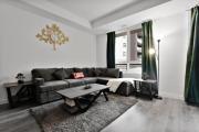 2-Bedroom Niagara Stay 8 Minutes to the Falls Sleeps 4