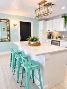Beach Getaway,Walk orBike to beach,Fenced for doggie, Large Driveway
