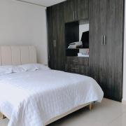 Apartamento amplio y acogedor magníficos espacios tres dormitorios