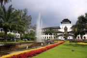 Top Bandung