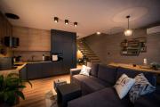 Dwupoziomowy Apartament z Jacuzzi w Szczyrku by Noclegi Renters