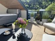 Dwupoziomowy Apartament z Jacuzzi w Szczyrku by Noclegi Renters