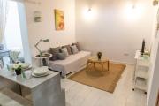 Cozy and central I Plaza Uncibay I Larios I AC