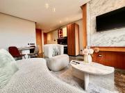 Stylish and Quiet Studio with Parking Netflix