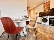 Stylish and Quiet Studio with Parking Netflix