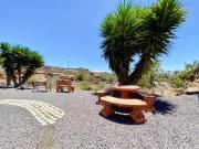 Top Isora
