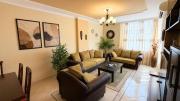 2BR near New Bazaar 2 Baths Sleeps 5