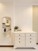 Elegant 1BR at Landmark Central Park