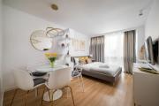 Park Mirowski Signature Apartment by BookingHost