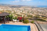 Top Peyia