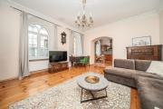 Heritage One Bedr Apartment by the Gates of Dawn by Reside Baltic