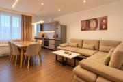 FEEL at HOME 1