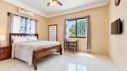 Top Dangriga