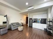 1br Stylish Flat Sunrise City View Hanas Apart