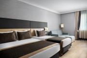 Darkhill Hotel