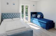Charming studio apartment in Lustica Centrale