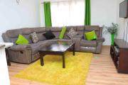 2 bd Aptmnt with pool and gym