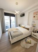 Spacious 2BR 6 Guests near Acropolis & 2 min to Syngrou Fix Metro