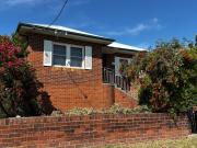 Top West Tamworth