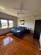 Top West Tamworth