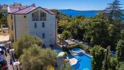 Apartman Emilia pool Crikvenica by Villas Guide