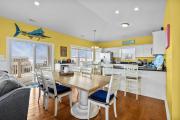 Top Emerald Isle