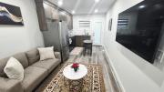 Cozy Lane-way Suite with private parking