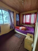 Cloud and Pine Homestay