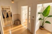 Hydra Apartment with Terrace and Veranda