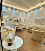 Luxury apartment near Vatican, Steps to Metro, AC & Fast WiFi