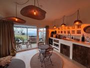 Top Azoia