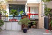Bin Bin Hotel 2 - Near Him Lam D7