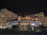 CosyDen 2 Private Apartment at Prime Location